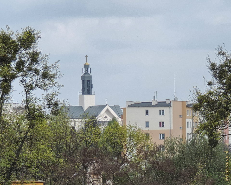 Anteny GSM na wieży kościoła pw. Matki Bożej Pocieszenia w Krasnymstawie