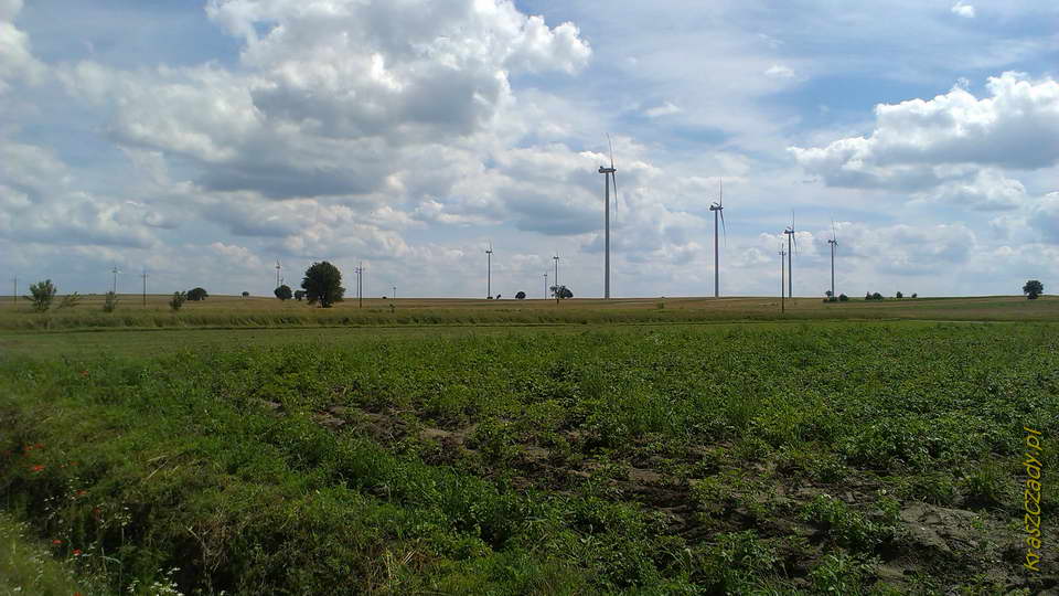 Elektrownie wiatrowe w okolicach Iłży, powiat radomski, województwo mazowieckie